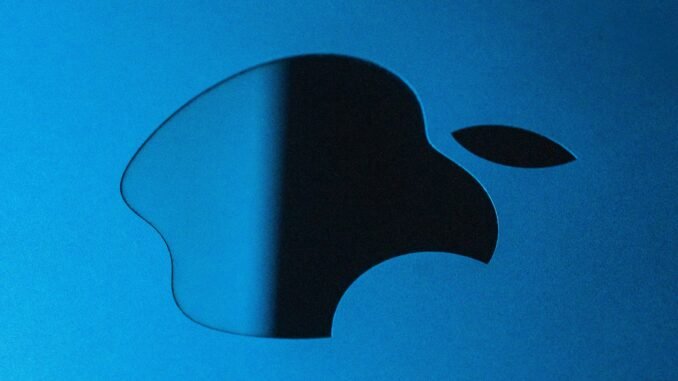 Apple loses key AI leader to Meta Apple loses key AI leader to Meta
