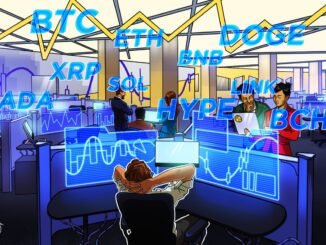 Bitcoin Range Trades As Altcoins, Spot BTC ETF Sell-off