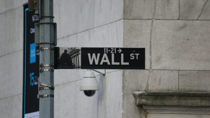 Solana Could Soon Rule Wall Street’s Stablecoin Market: Bitwise CIO Solana